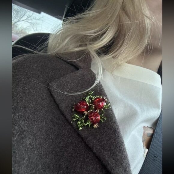 Betsey Johnson Longevity Red Pomegranate Brooch - Picture 3 of 7